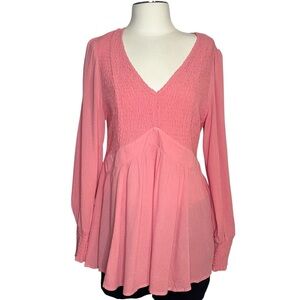 Torrid salmon pink smocked and skirted long sleeve gauze blouse size 0 (12)